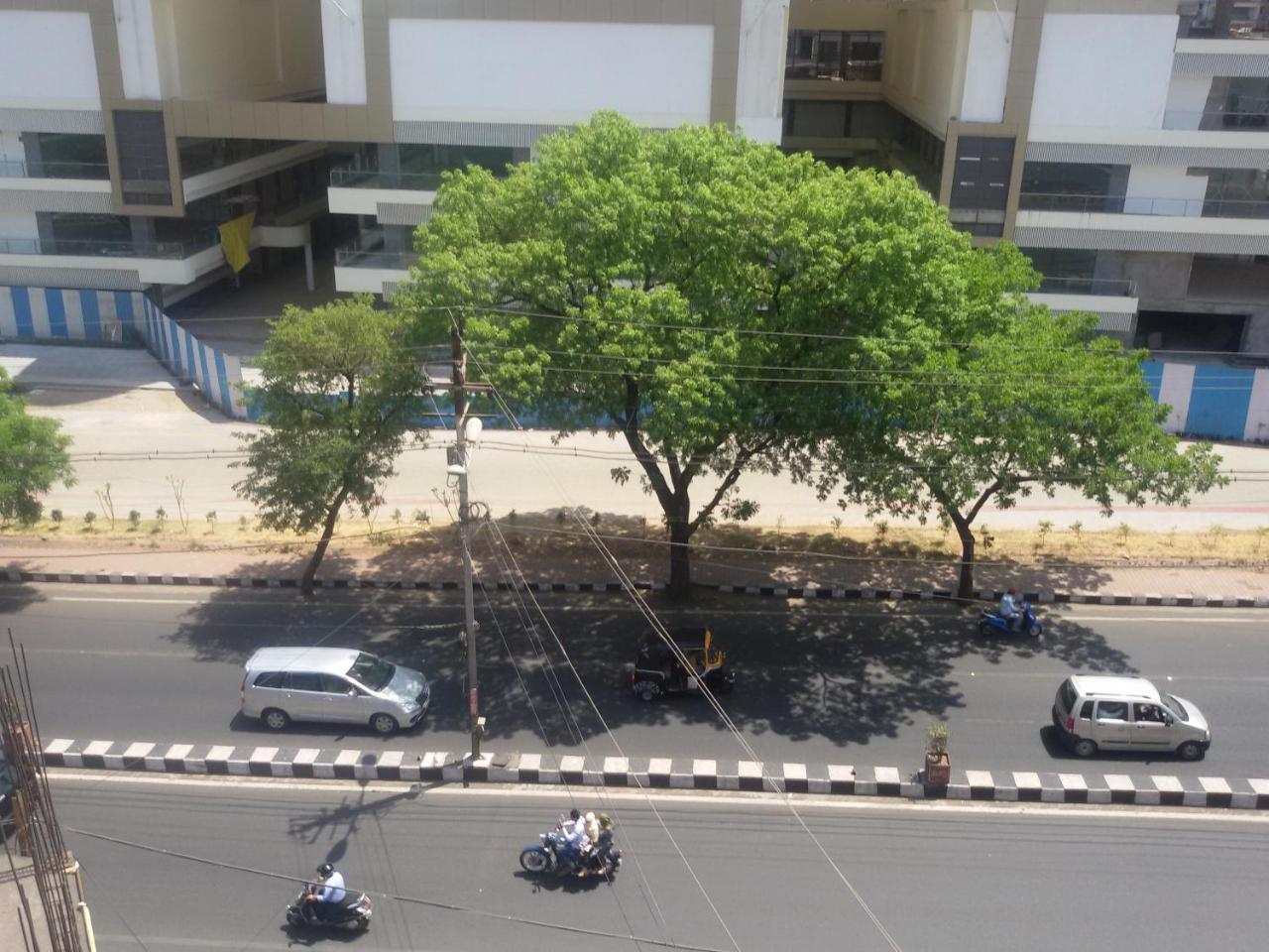Hotel Tapti Saral Bhopal Bagian luar foto